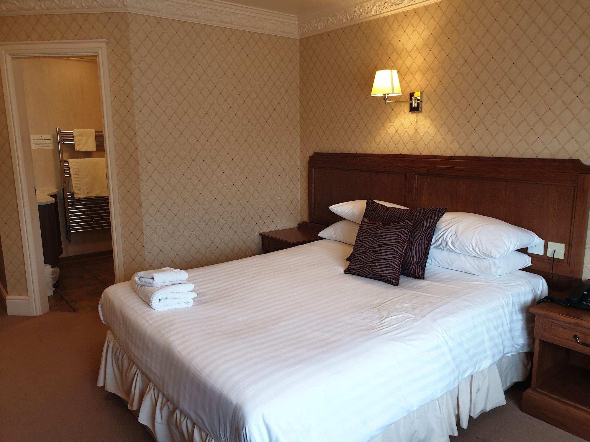 Bredbury Hall Hotel Stockport Exterior photo